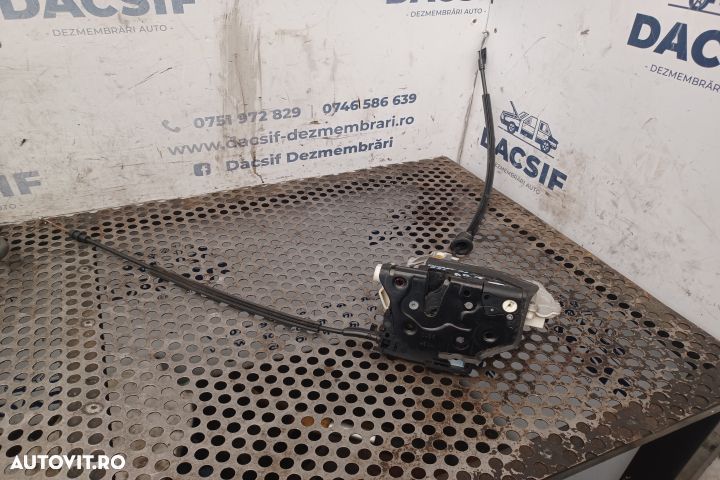 Broasca usa fata dreapta Volkswagen VW Passat B6 [2005 - 2010] wagon - 1