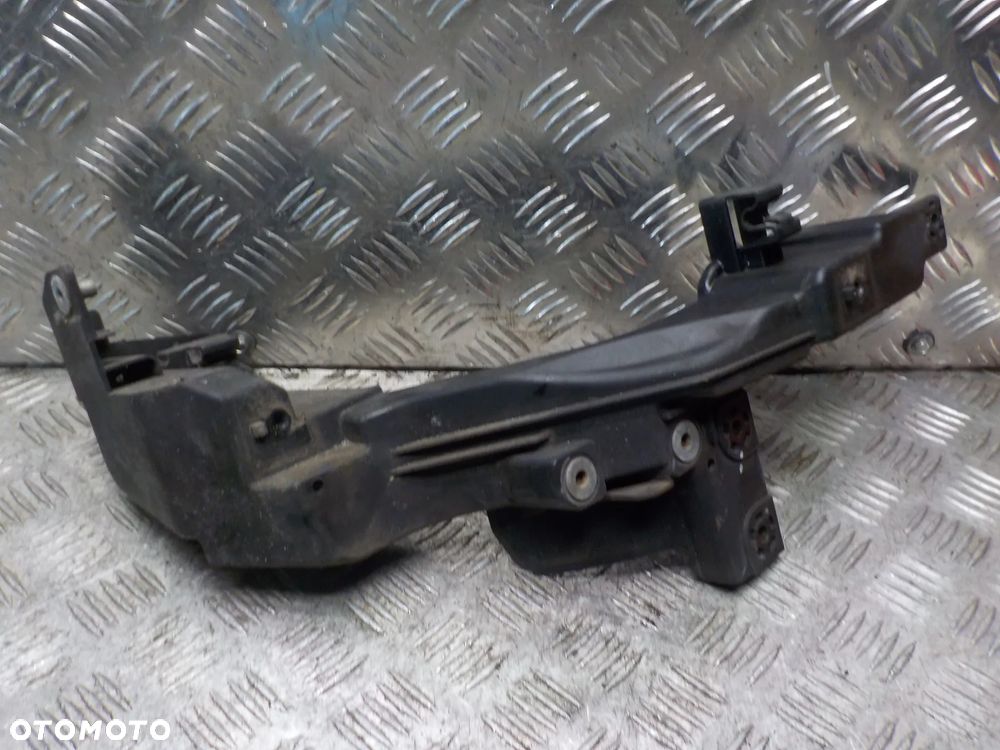 HYUNDAI I40 OKULAR MOCOWANIE LAMPY PRAWEJ PRZÓD64166-A5000 - 1