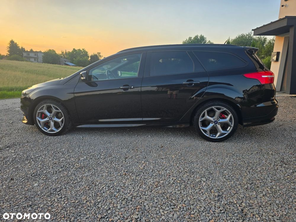 Ford Focus - 3