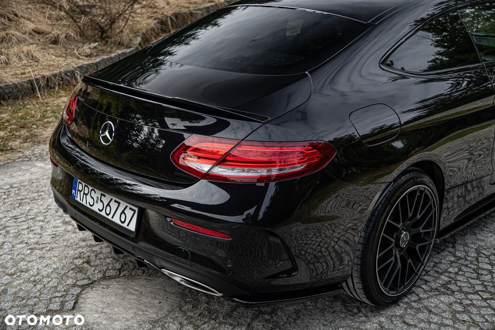 Mercedes-Benz Klasa C 200 4-Matic 9G-Tronic - 14