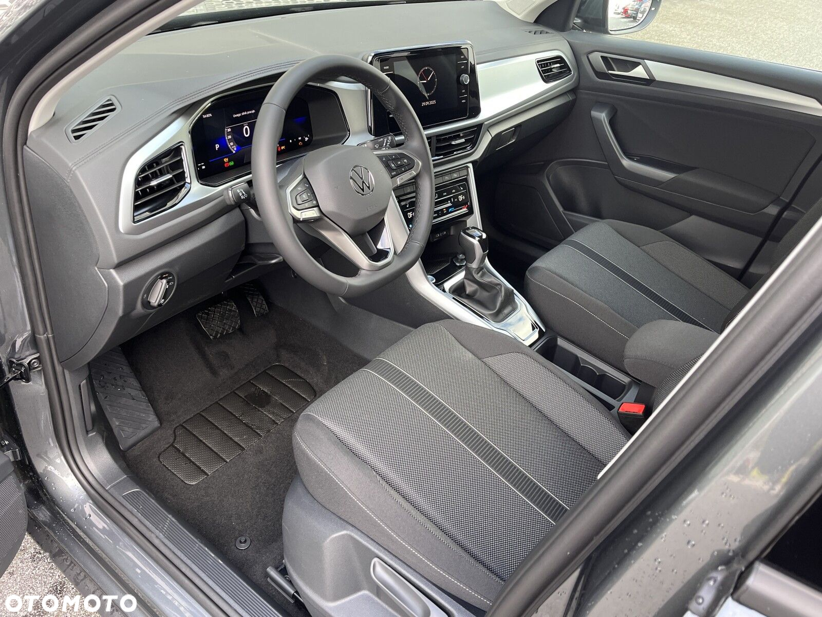 Volkswagen T-Roc 1.5 TSI Life Plus DSG - 9