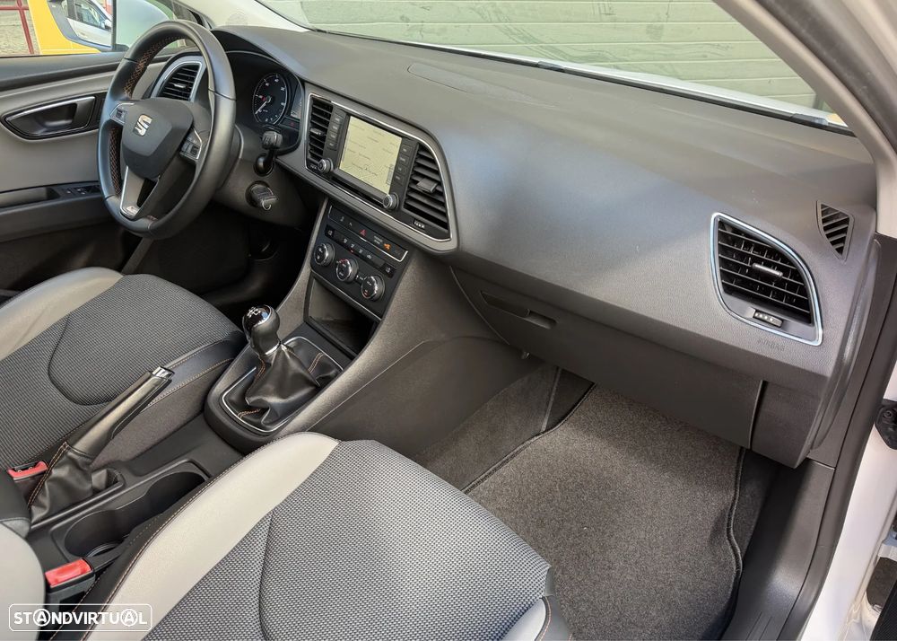 SEAT Leon ST 1.6 TDI S&S Style - 17