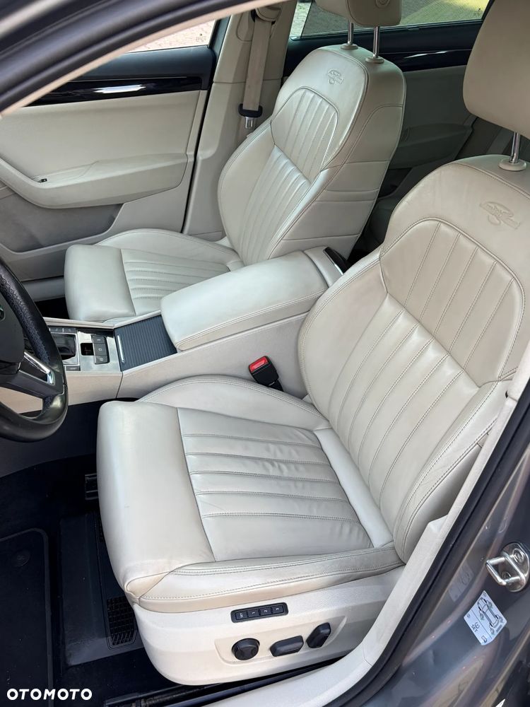 Skoda Superb 2.0 TDI L&K DSG - 15