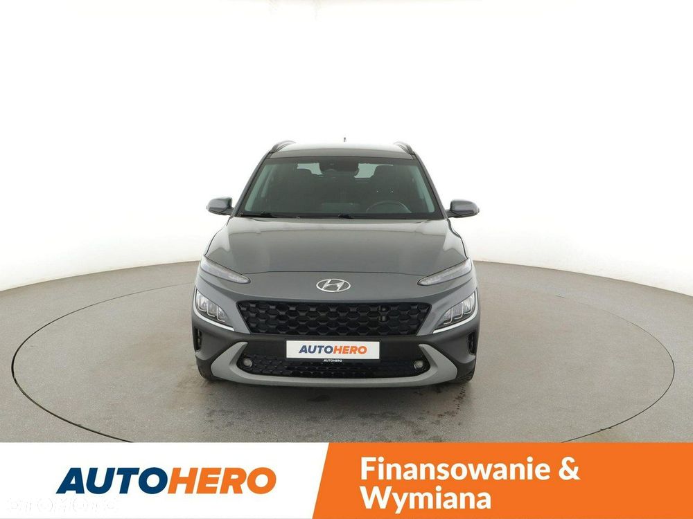 Hyundai Kona - 11