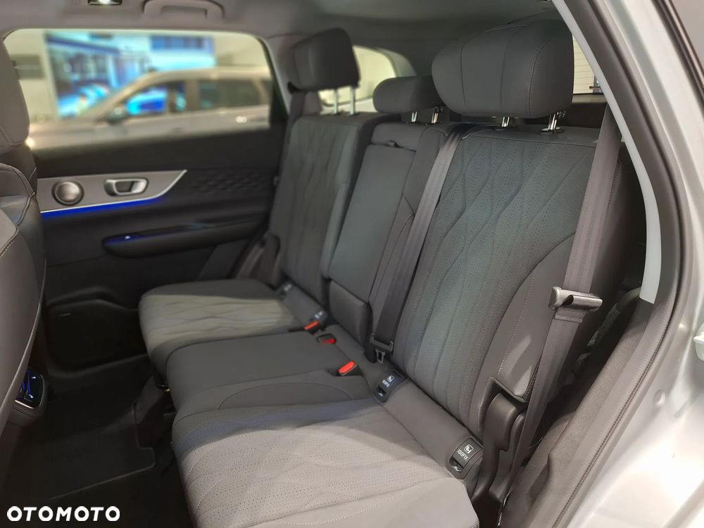 Chery Tiggo 8 1.5 T-GDI Super Hybrid Prestige DCT - 17