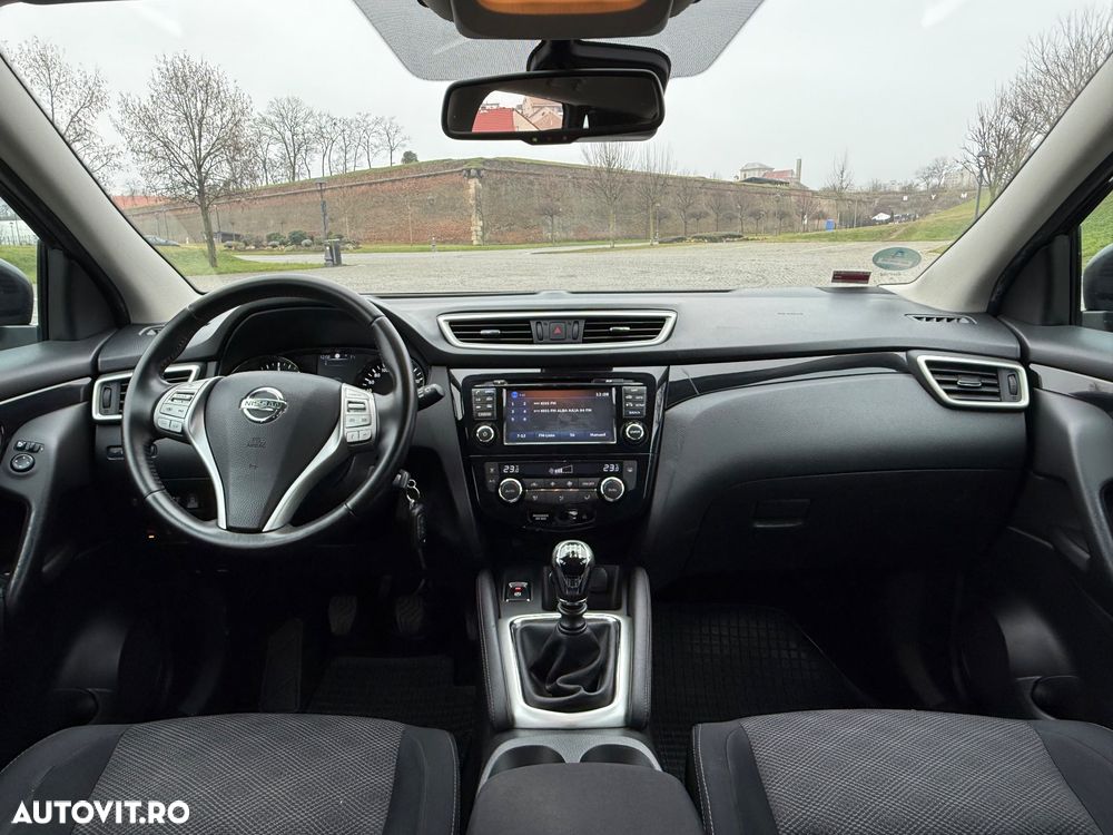 Nissan Qashqai 1.6 DCI ALL-MODE 4x4i N-Connecta - 26