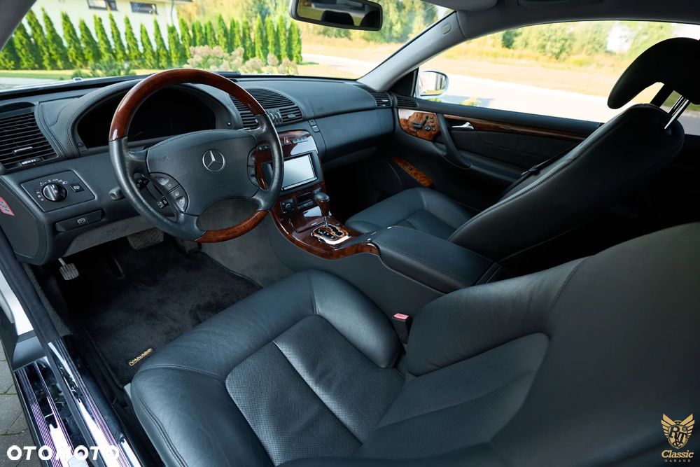 Mercedes-Benz CL 500 - 32