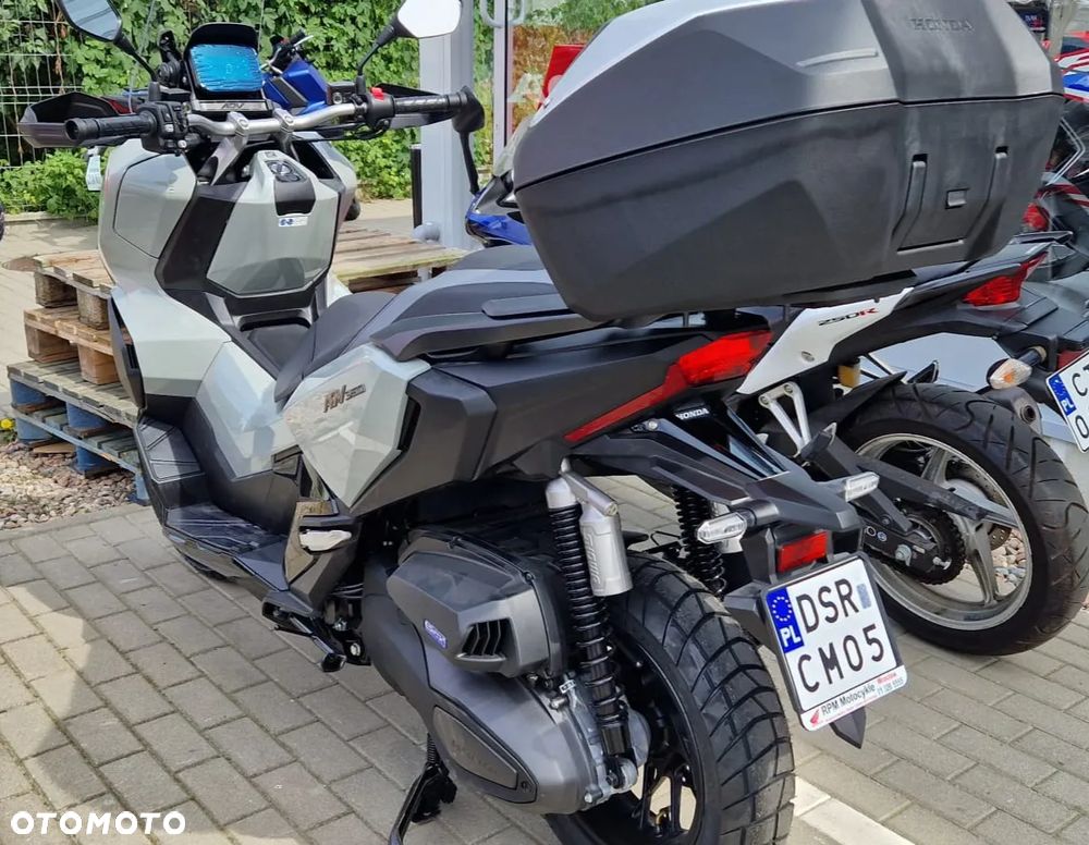 Honda ADV350 - 2