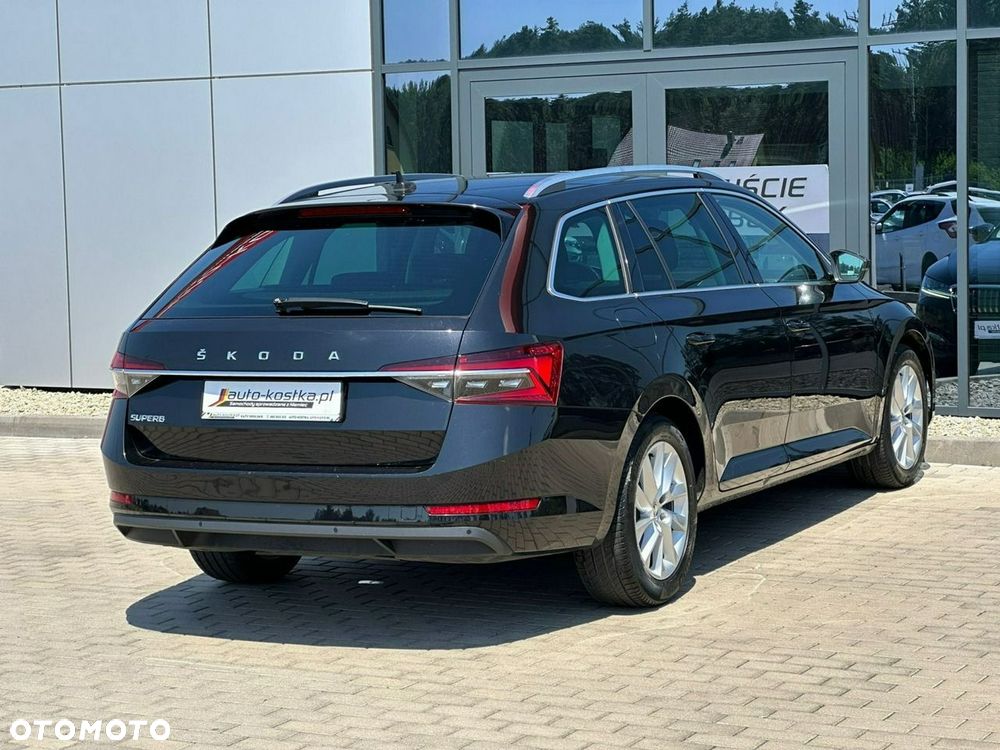 Skoda Superb 1.5 TSI Ambition DSG - 8