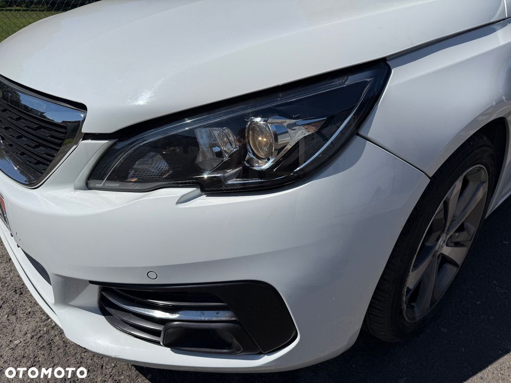 Peugeot 308 BlueHDi FAP 130 Stop & Start Tech Edition - 12