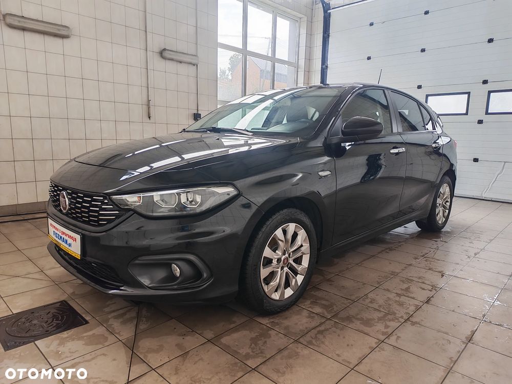 Fiat Tipo 1.4 T-Jet Easy - 2