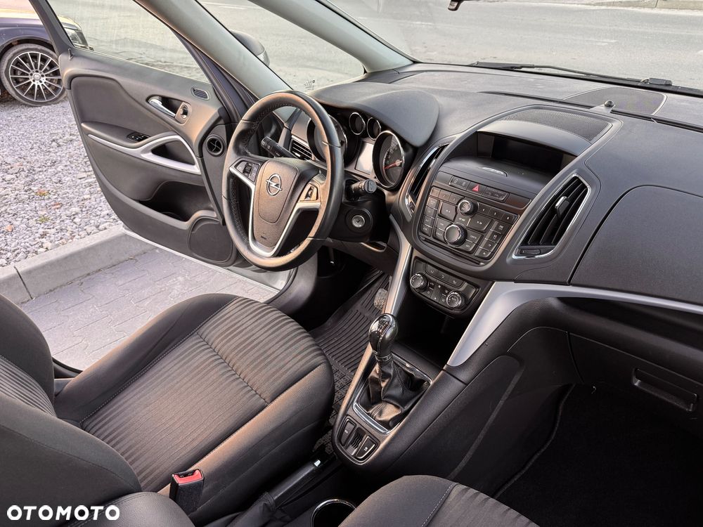 Opel Zafira Tourer 1.4 Turbo ecoFLEX Start/Stop Active - 24