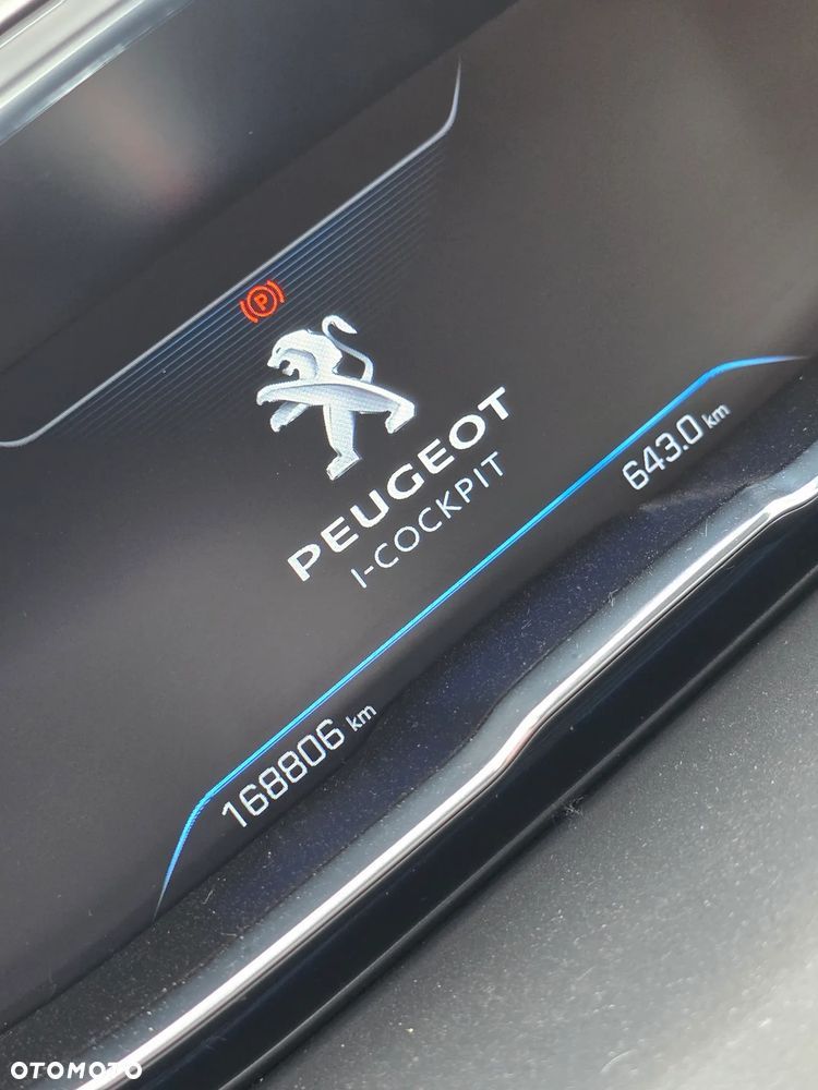 Peugeot 3008 1.5 BlueHDi Allure S&S EAT8 - 20