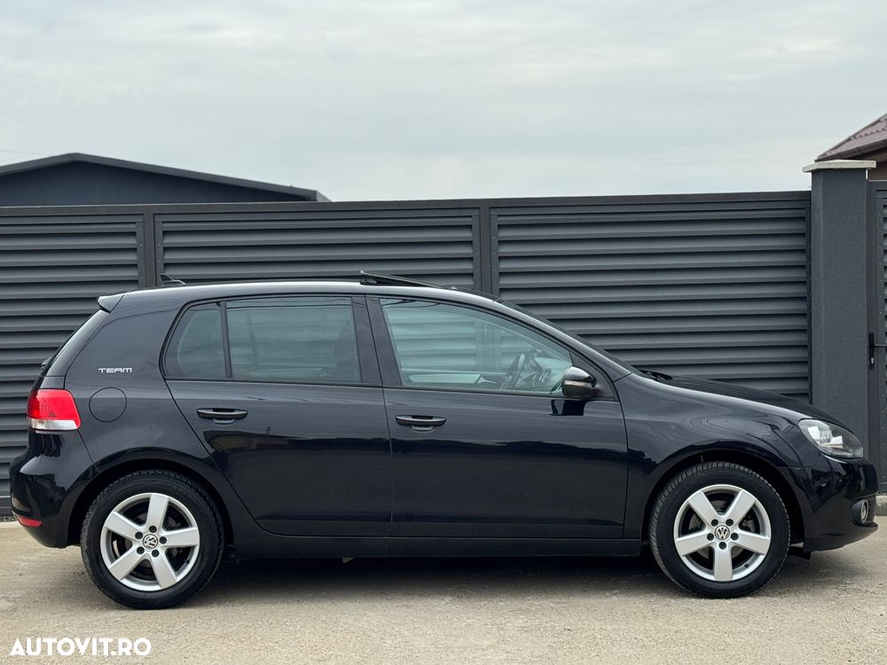 Volkswagen Golf 1.2 TSI DSG Team - 6