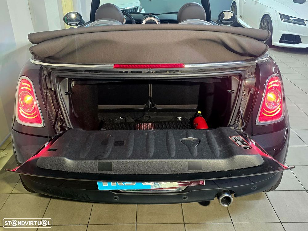 MINI Cabrio Cooper D - 14