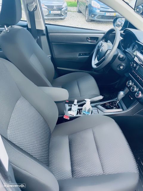 Toyota Corolla 1.6 Valvematic Multidrive S Comfort - 9