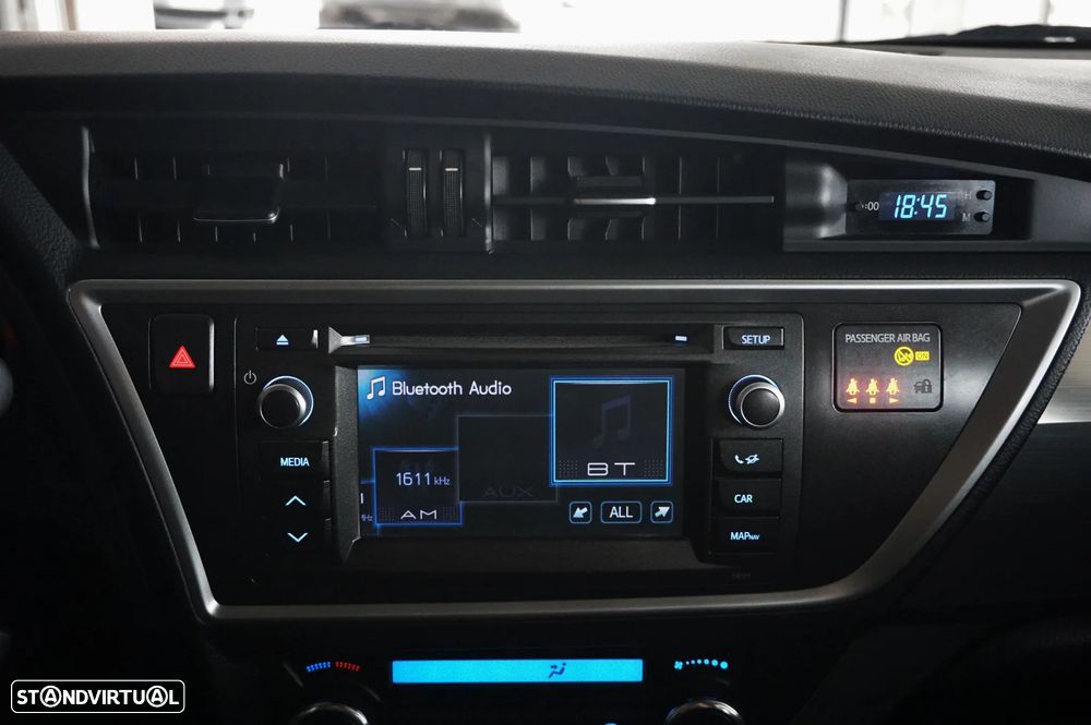 Toyota Auris Touring Sports 1.33 VVT-i Active+AC - 12
