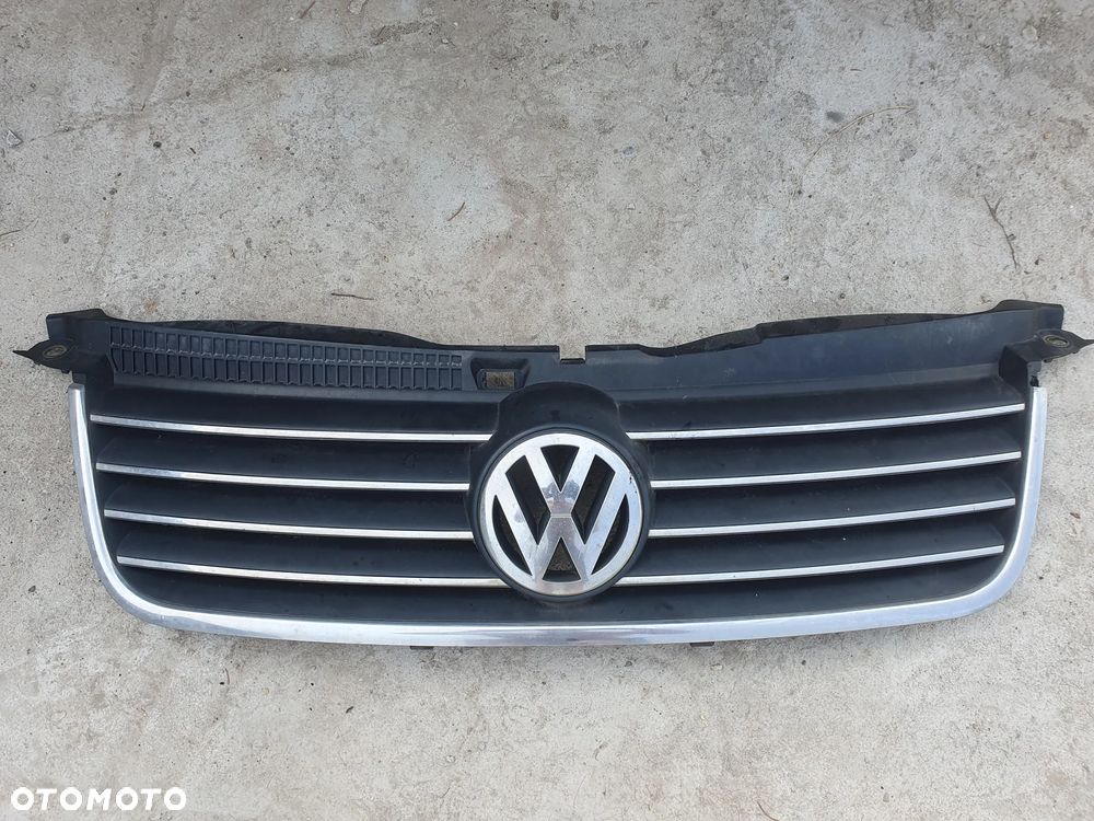 Maskownica / Grill / Atrapa chłodnicy VW PASSAT B5 LIFT  3B0853651L - 1