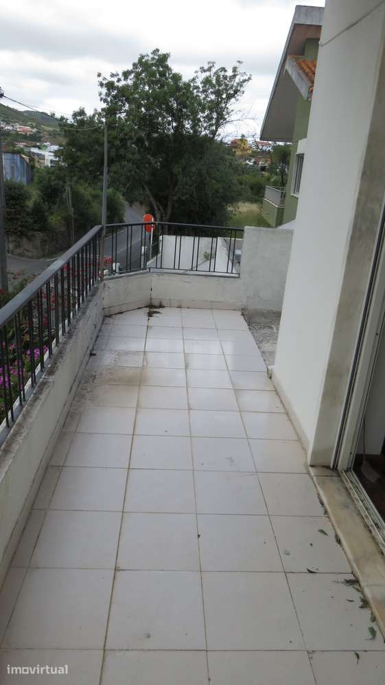 Andar Moradia T3 com Garagem e Quintal - Grande imagem: 4/25