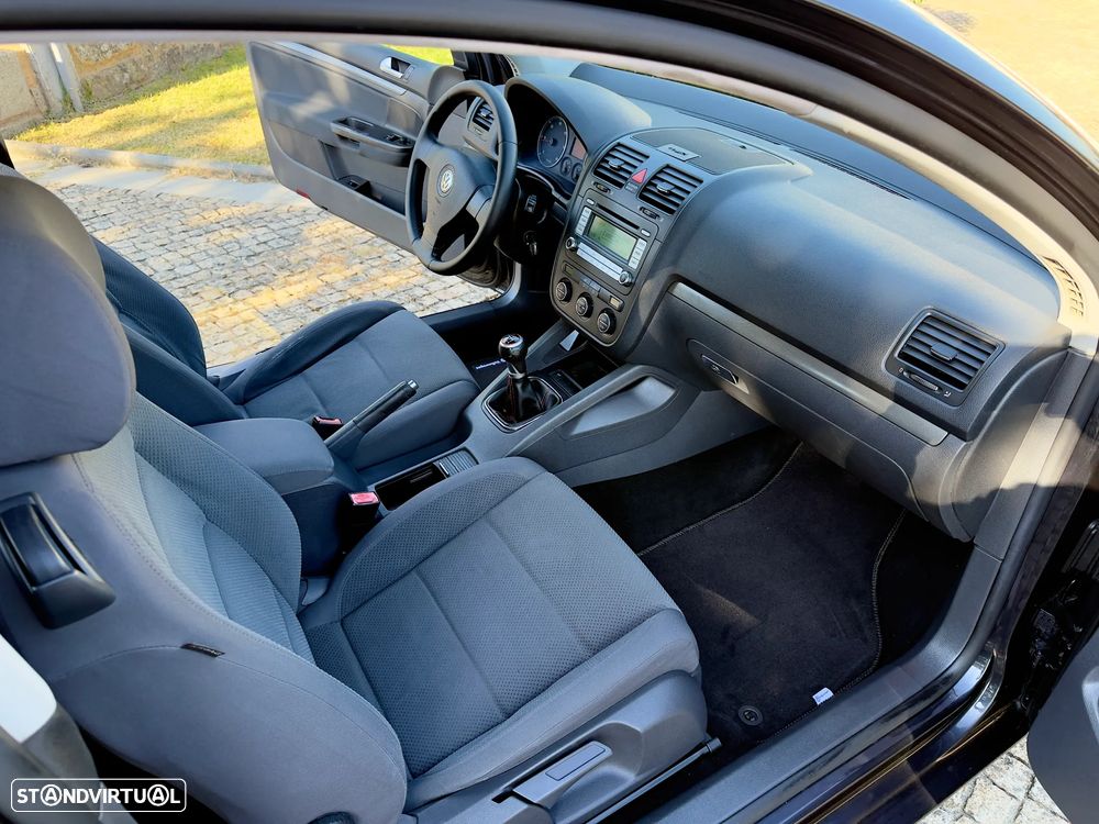 VW GOLF V 1.9 TDI R-line 2006 - 19