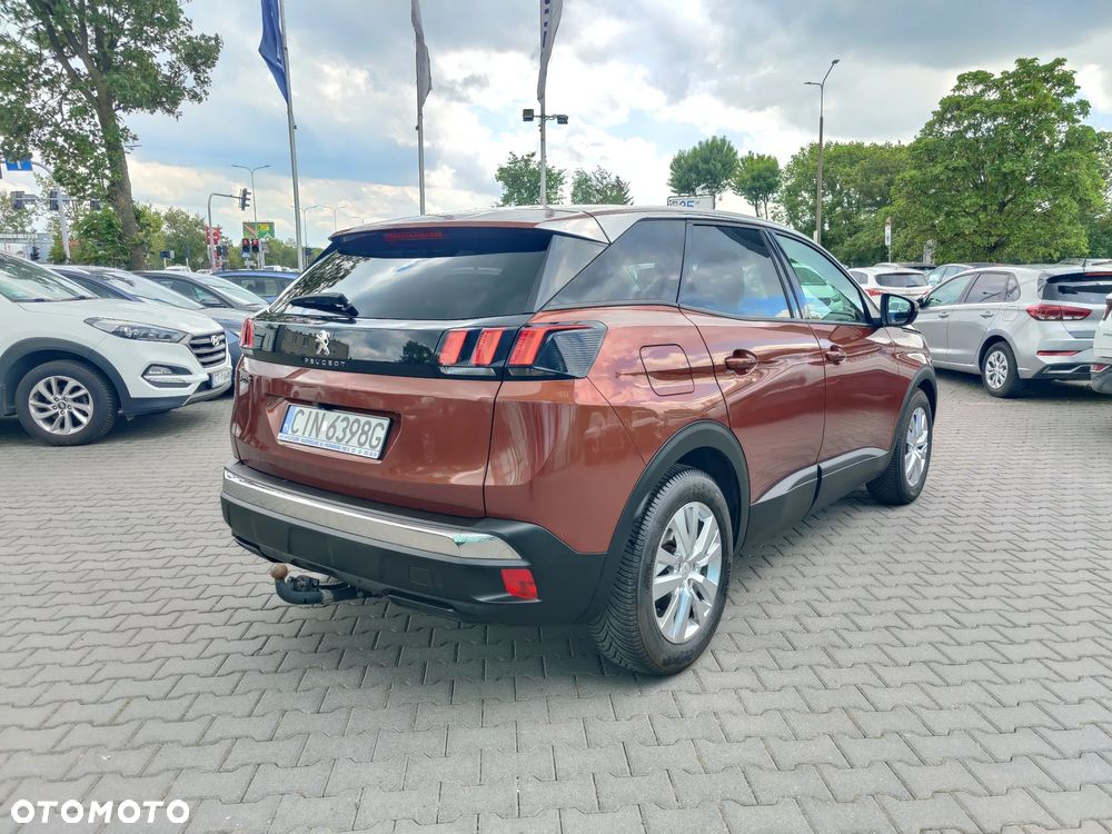 Peugeot 3008 1.6 BlueHDi Allure S&S EAT6 - 4