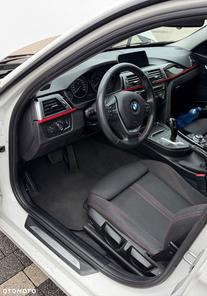 BMW Seria 3 318i Sport Line Shadow - 5