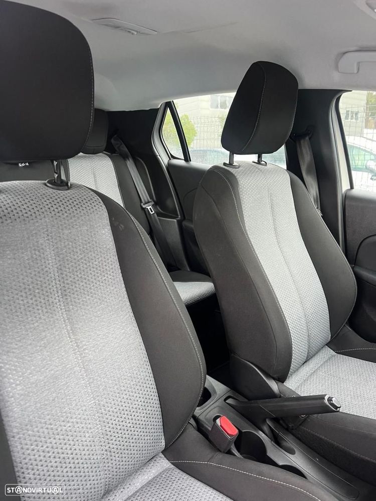 Opel Corsa 1.2 T - 5