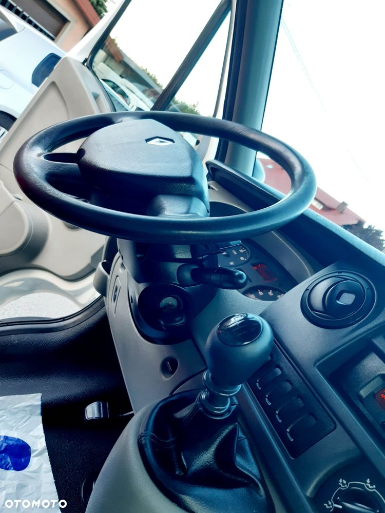 Renault Master - 33