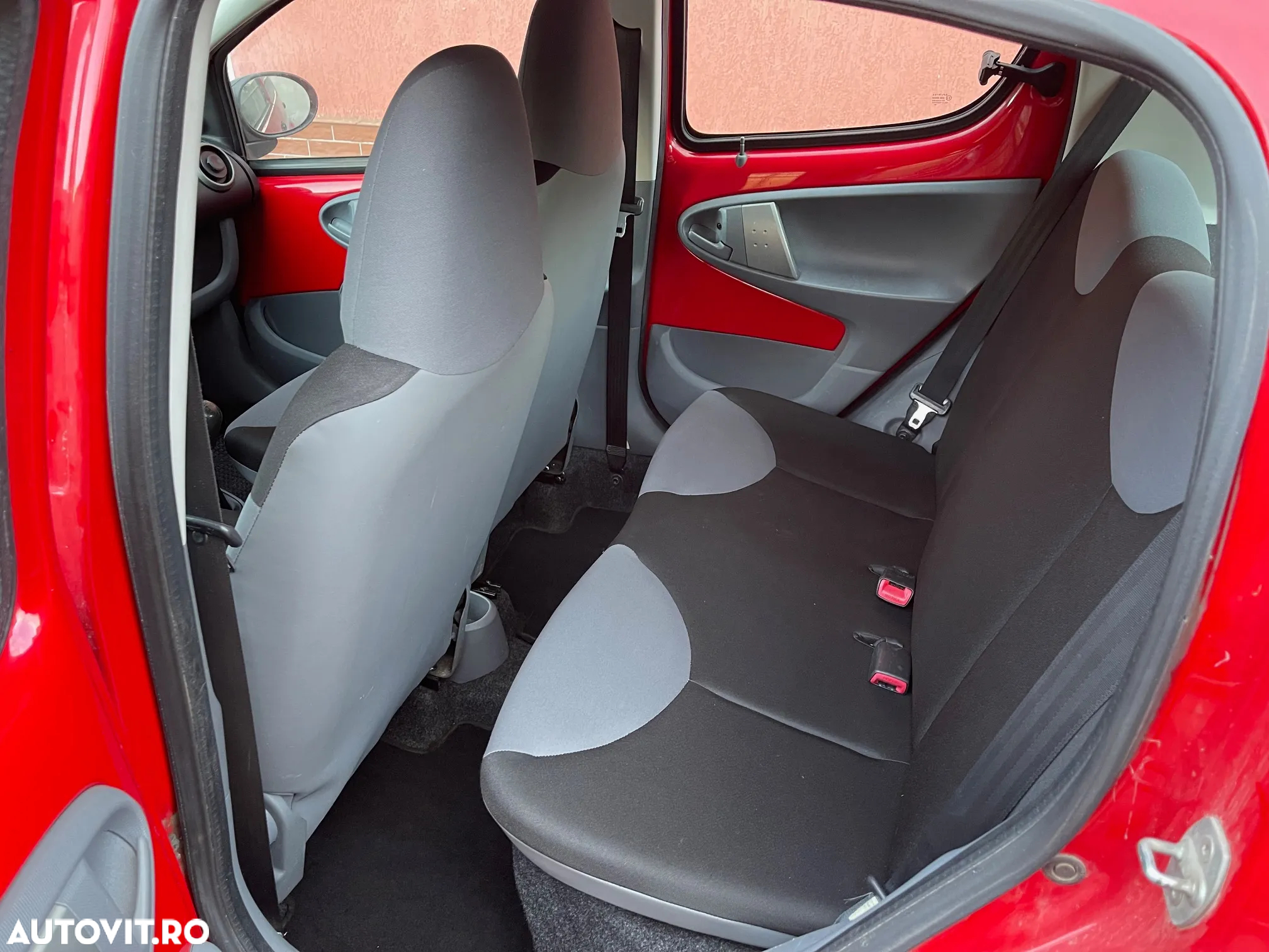 Peugeot 107 One 1.0 E - 9