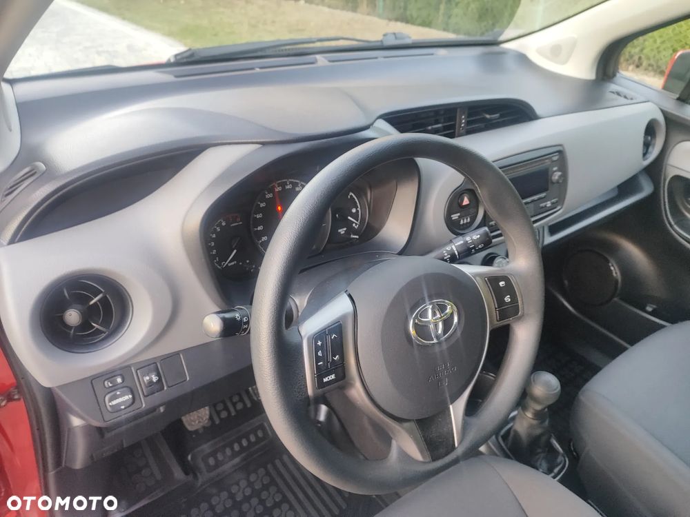 Toyota Yaris 1.0 Comfort - 3