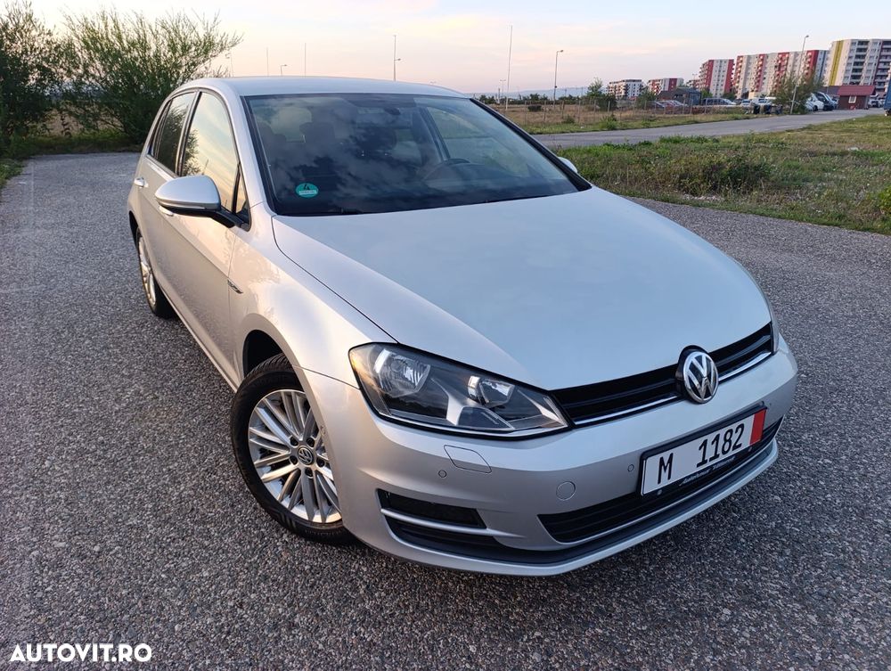 Volkswagen Golf 1.2 TSI BlueMotion Technology Cup - 1