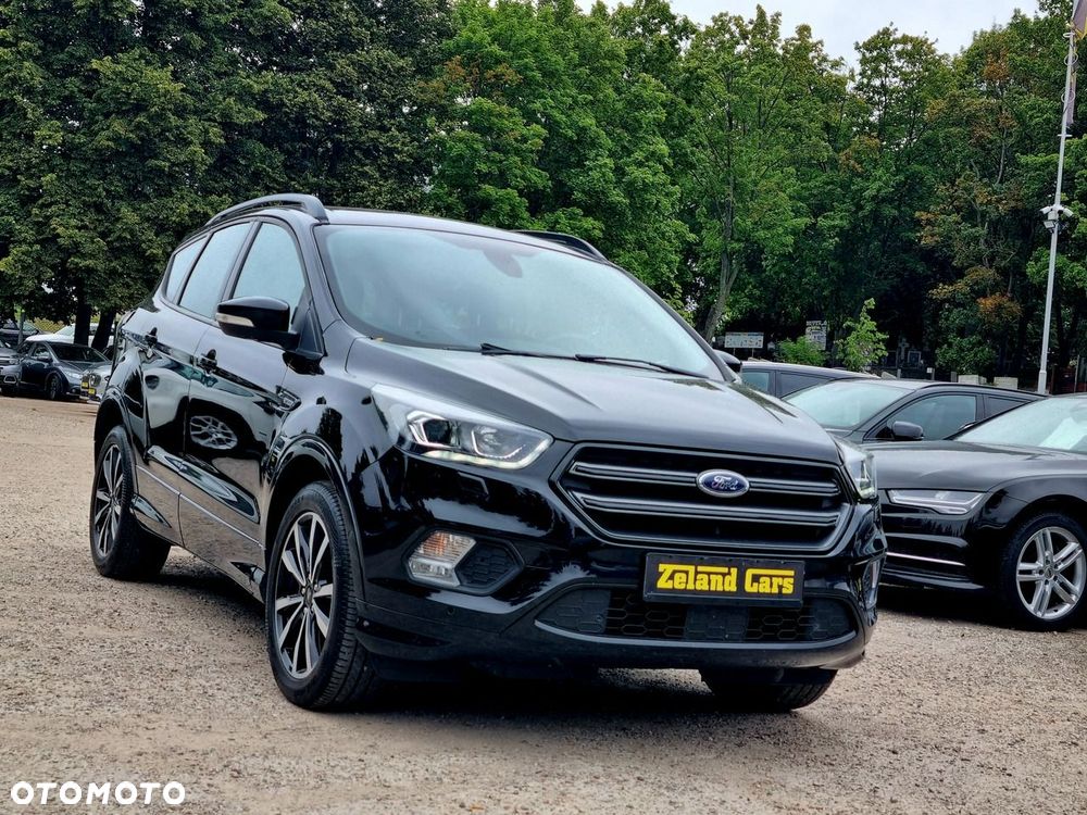 Ford Kuga 1.5 EcoBoost 2x4 ST-Line - 3