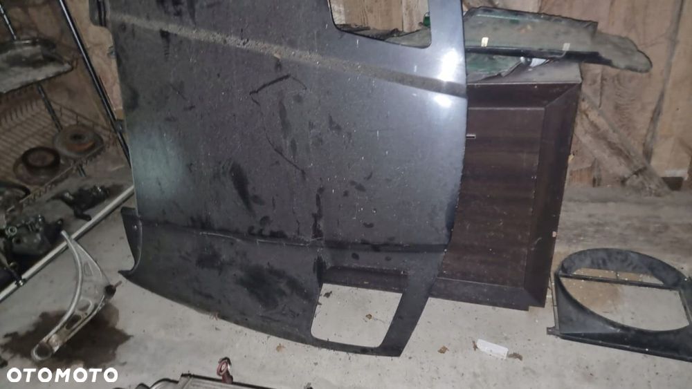 MASKA POKRYWA SILNIKA BMW 8 E31 - 1