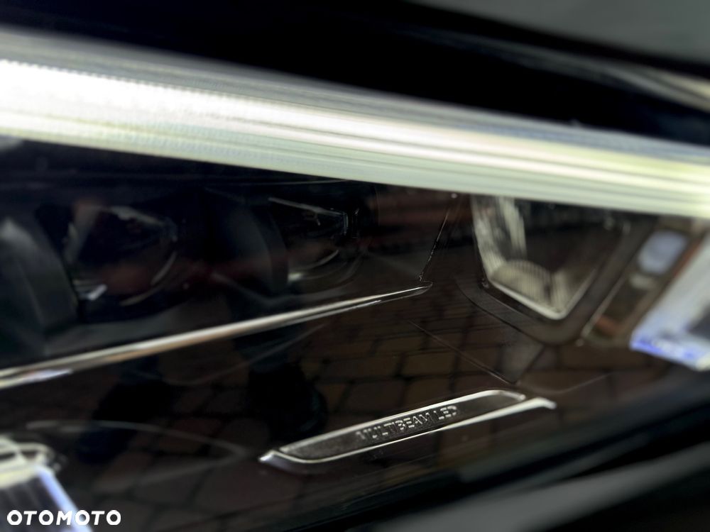 Mercedes-Benz CLA 200 AMG Line 7G-DCT - 22
