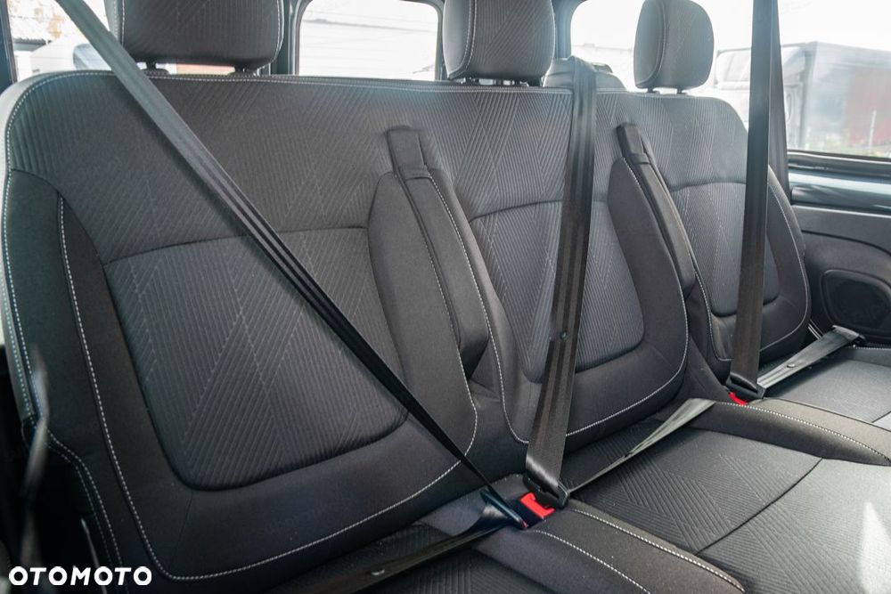 Renault Trafic - 16