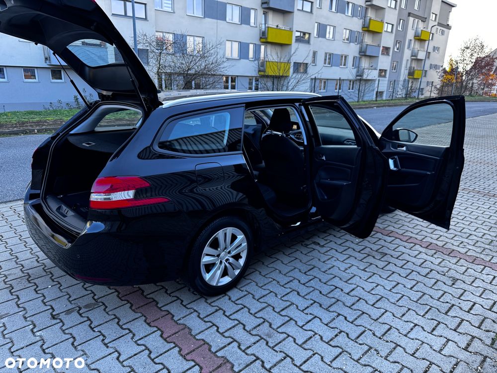 Peugeot 308 PureTech 130 GPF Stop & Start Active Business-Paket - 3