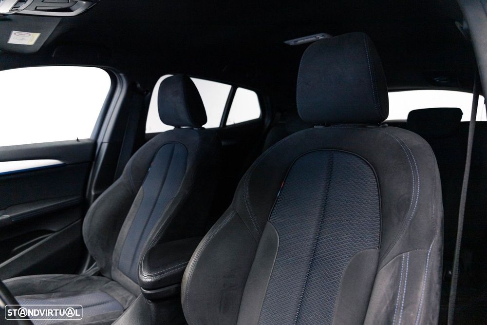 BMW X2 16 d sDrive Pack M - 18