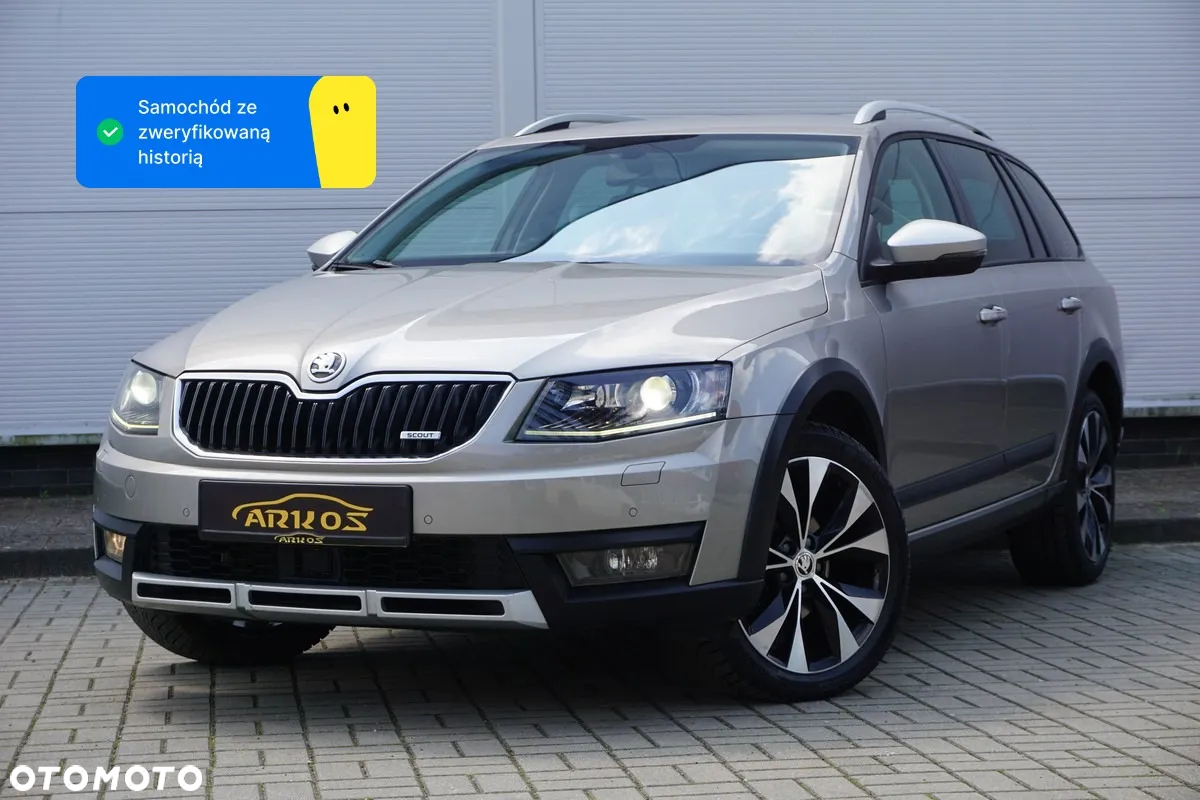 Skoda Octavia Combi 2.0 TDI 4x4 Scout - 2
