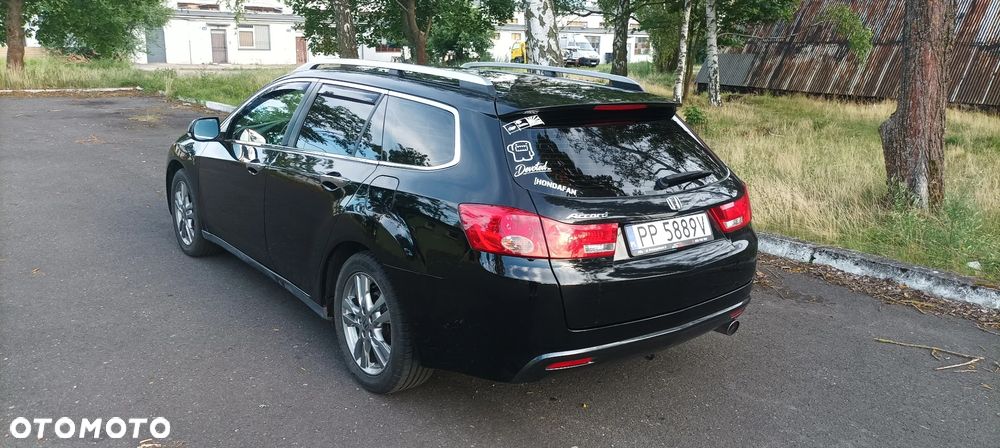 Honda Accord 2.0 Comfort - 11