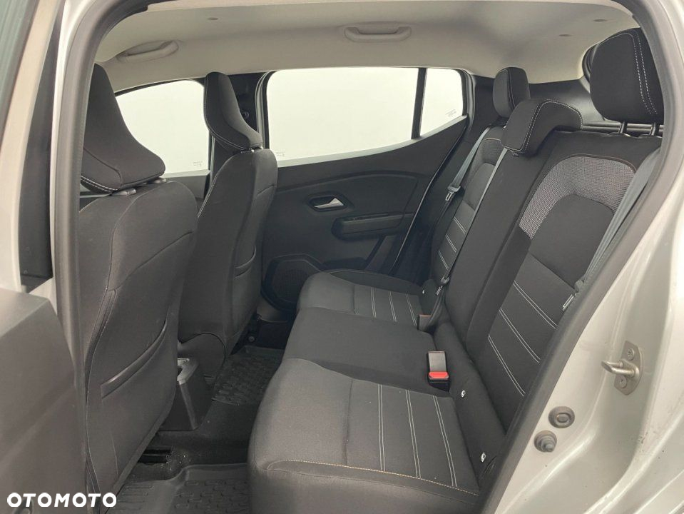 Dacia Sandero - 7