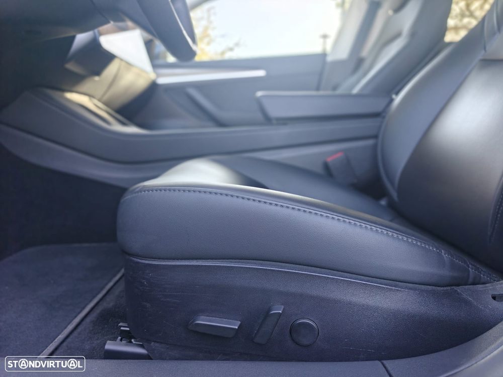 Tesla Model 3 Long Range Tração Traseira - 26