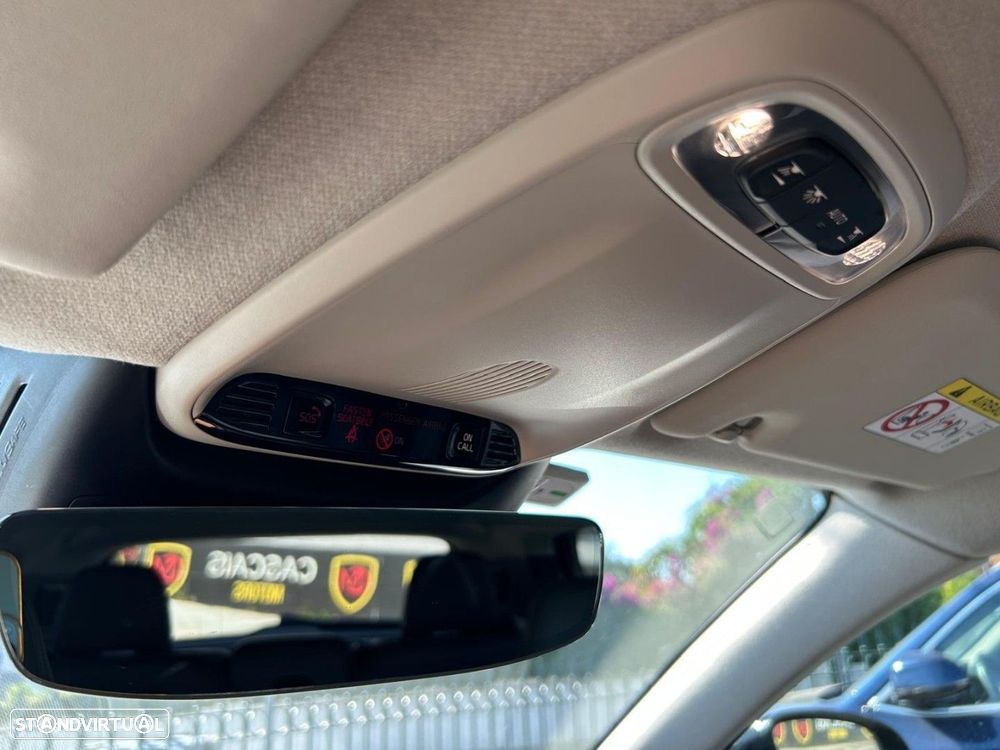 Volvo XC 40 1.5 T4 PHEV Plus Dark - 24