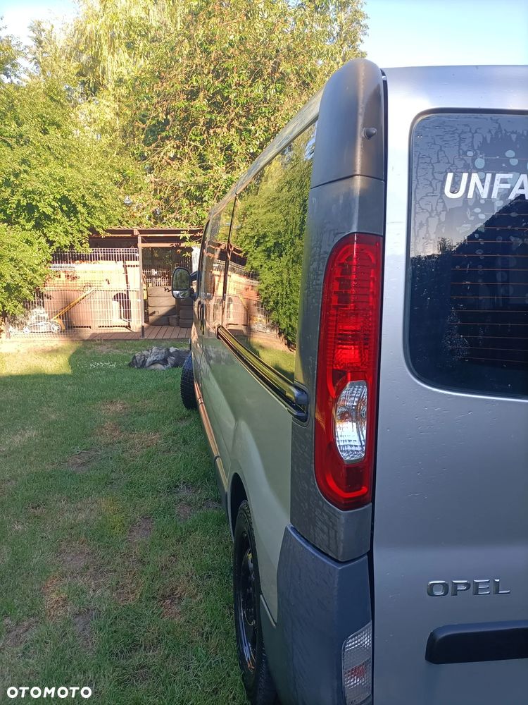 Opel Vivaro - 21
