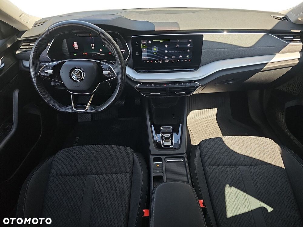 Skoda Octavia 2.0 TDI Style DSG - 8