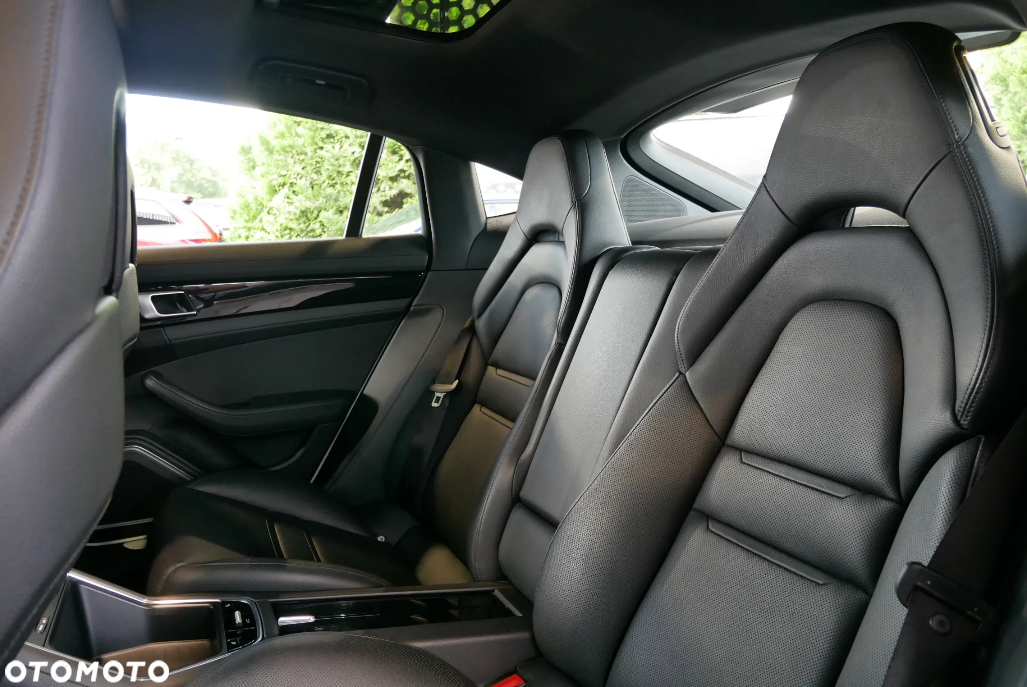 Porsche Panamera - 14