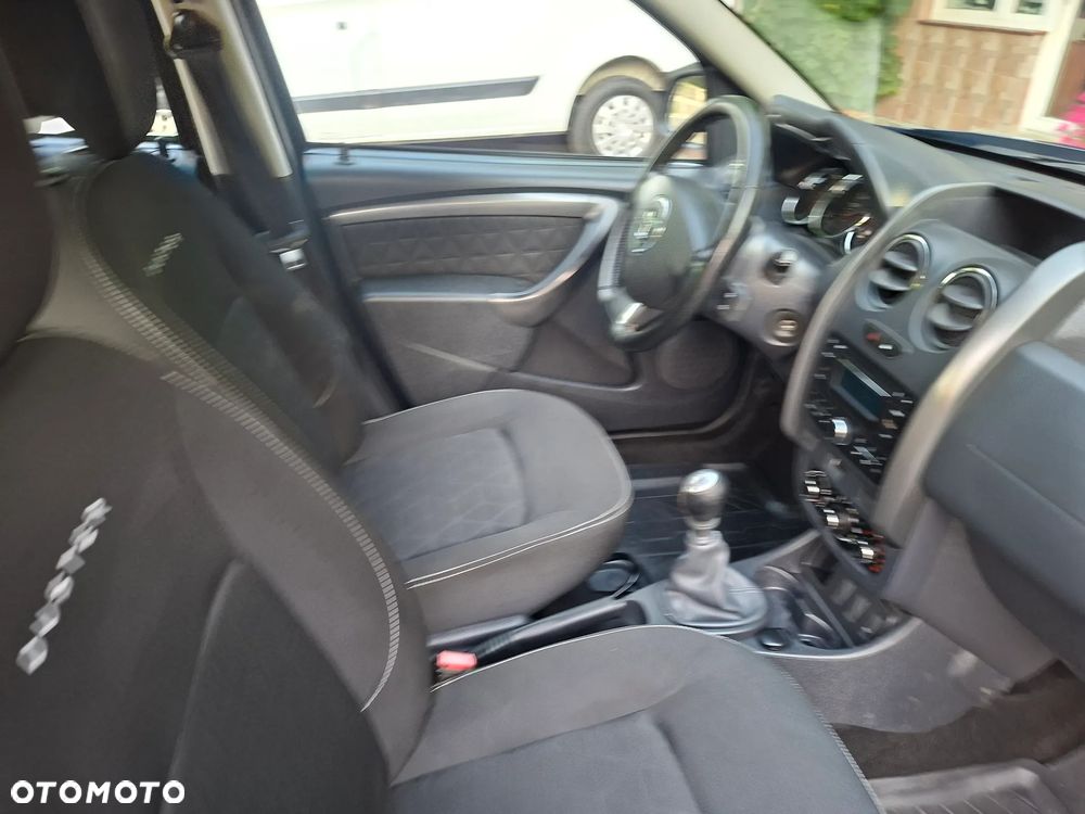 Dacia Duster dCi 110 FAP 4x2 Celebration - 13