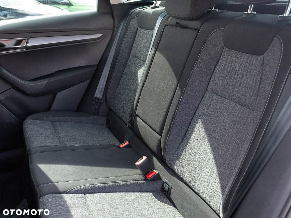 Skoda Karoq 1.6 TDI SCR 4x2 Style DSG - 31