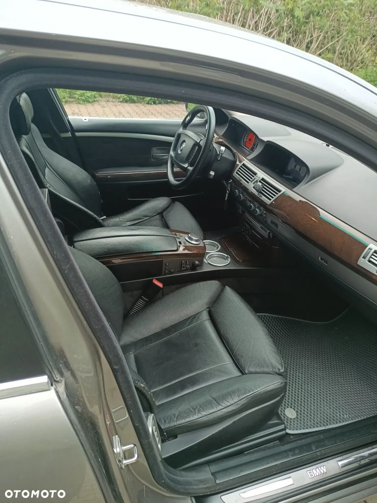 BMW Seria 7 - 6
