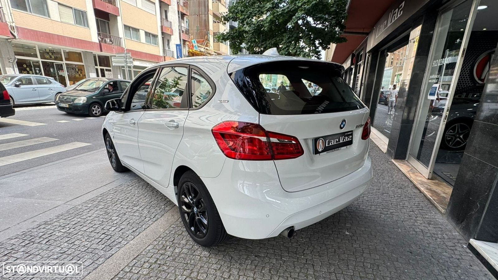 BMW 225xe Active Tourer Advantage - 4