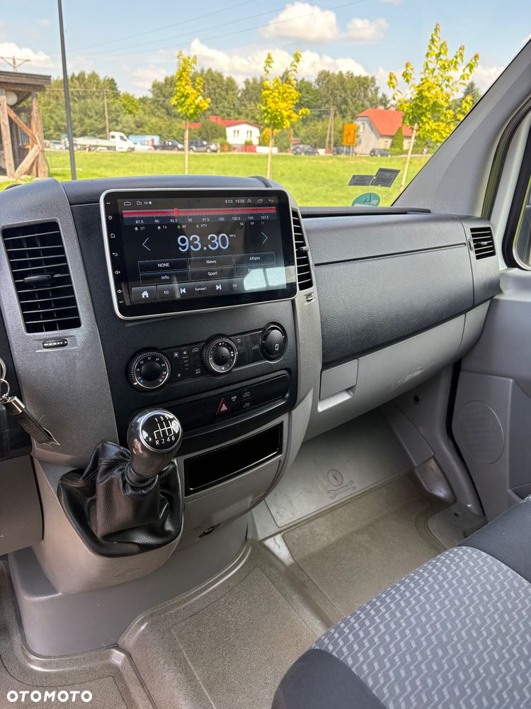 Volkswagen Crafter - 11